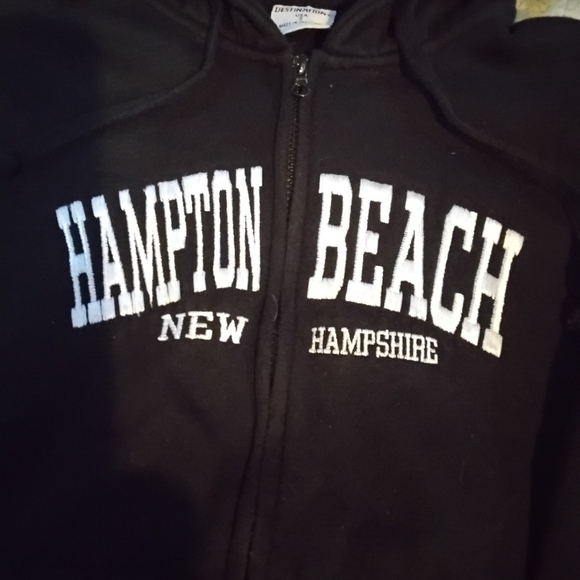 Hooded Black Sweater - Picture 2 of 3